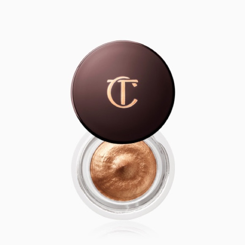 Charlotte Tilbury Eyes to Mesmerize in Star Gold